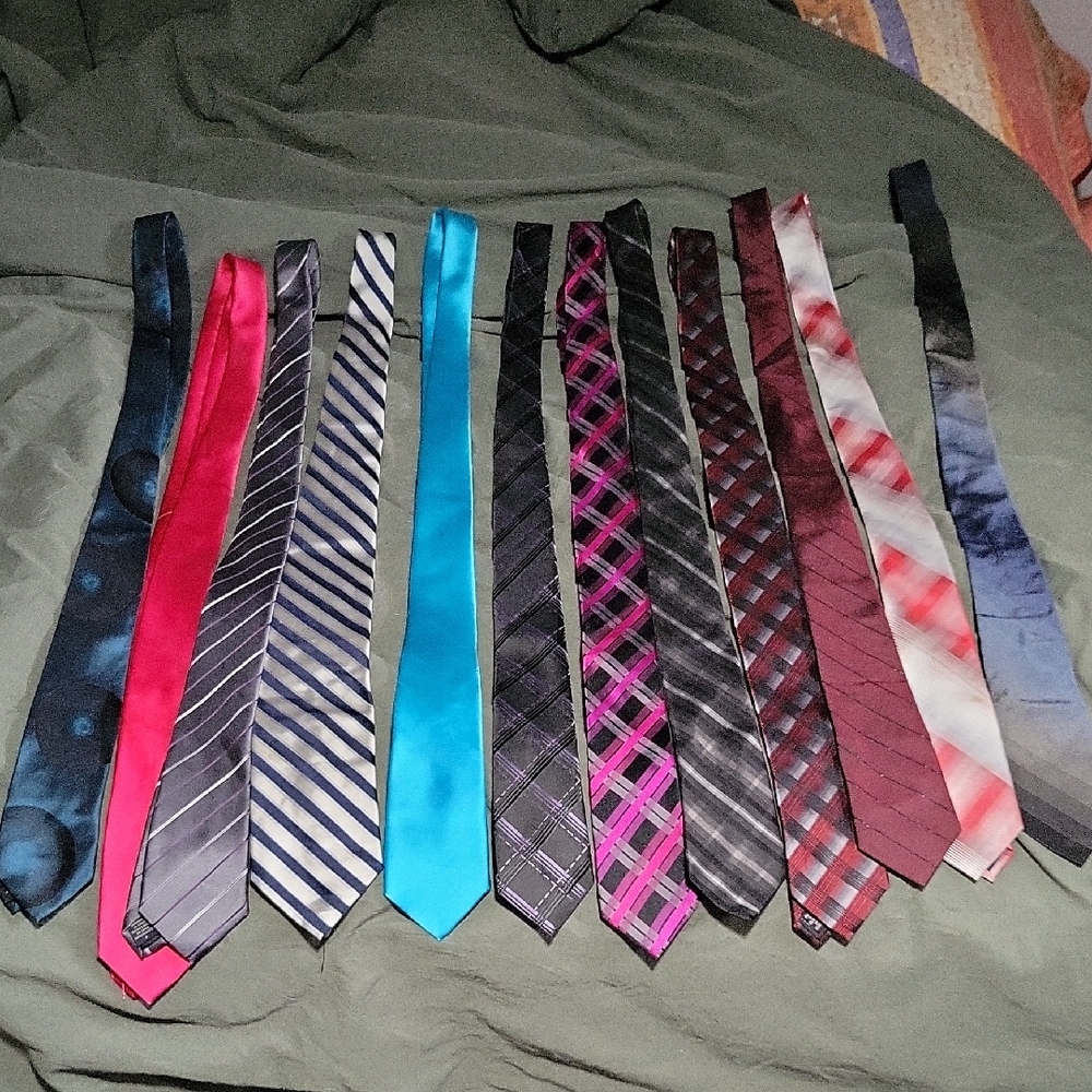 Stylish Men's Tie Collection - Multicolor